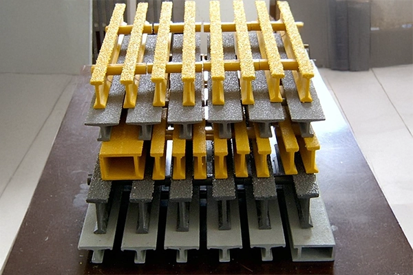 Globomar - fribra de vidro 01 - 4